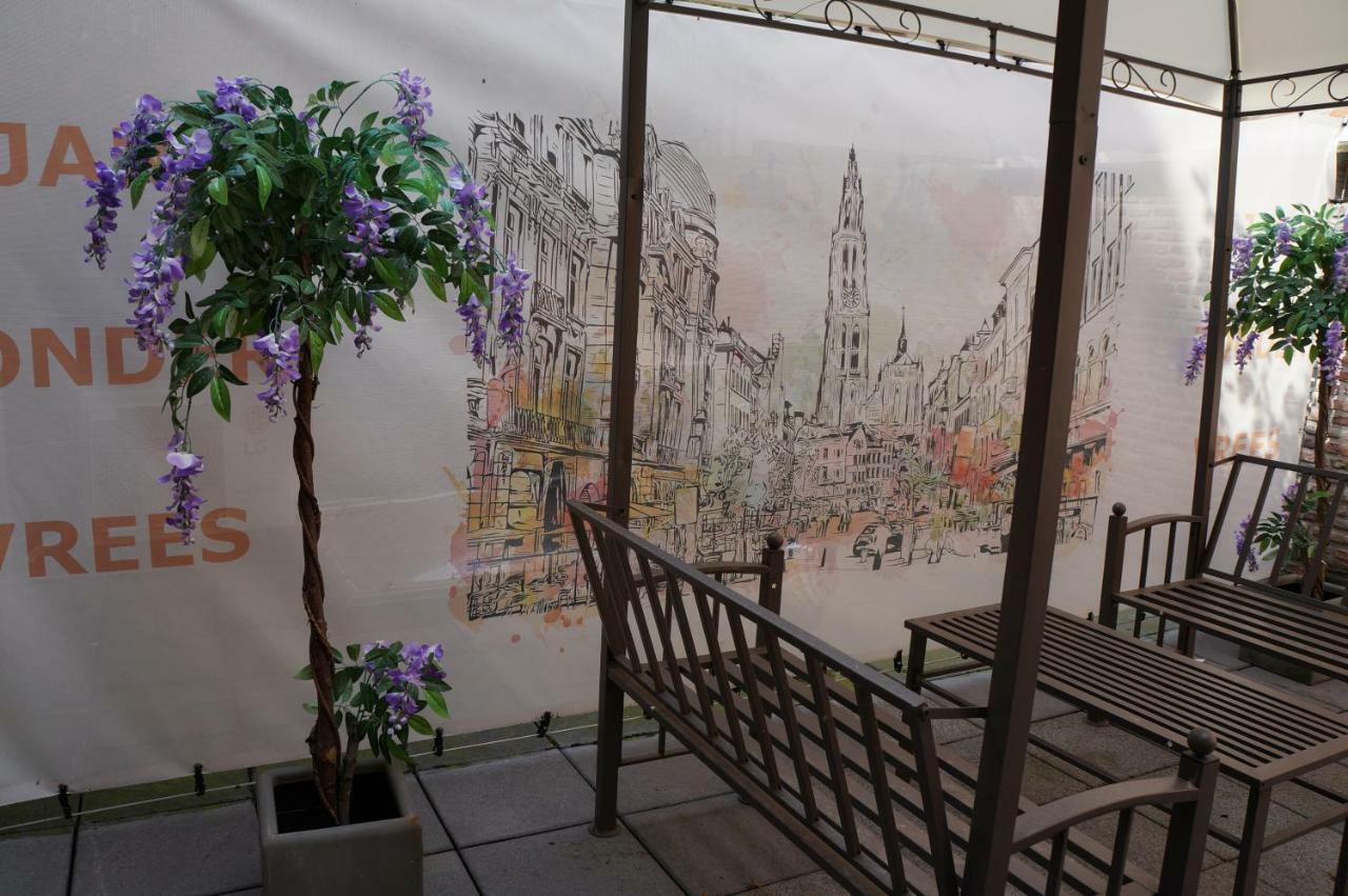 אנטוורפן Charming Suites Jan Zonder Vrees מראה חיצוני תמונה